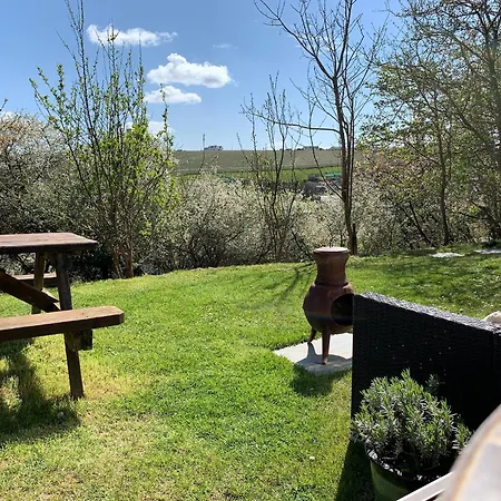 Kamp alanı Foxes Cove, Shepherds Hut 2